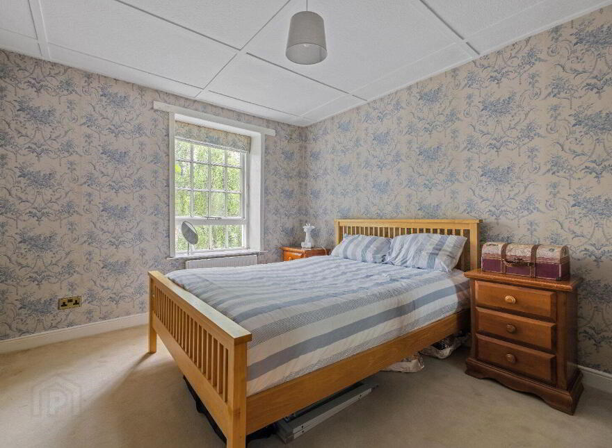 30 Ballycoan Road, Belfast, BT8 8LL