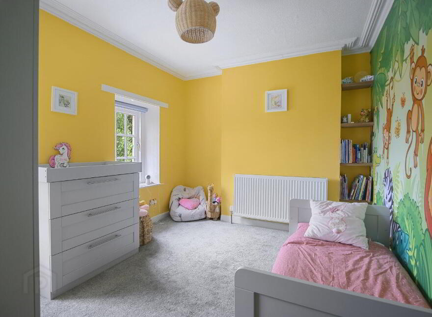 30 Ballycoan Road, Belfast, BT8 8LL
