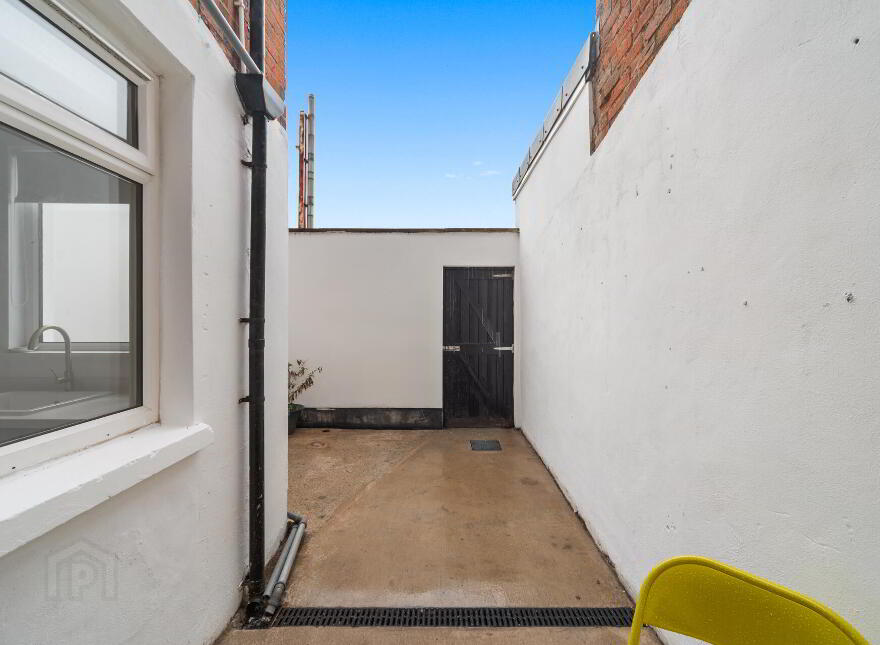 15 Soudan Street, Donegall Road, Belfast, BT12 6LA