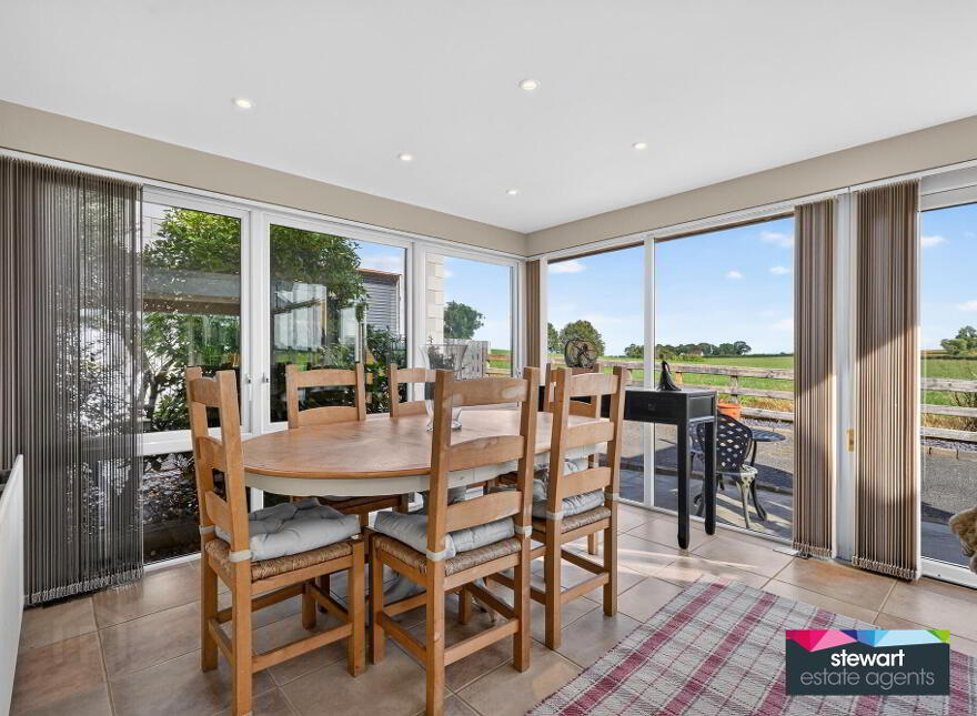 57 Annaghanoon Road, Waringstown, BT66 7RZ