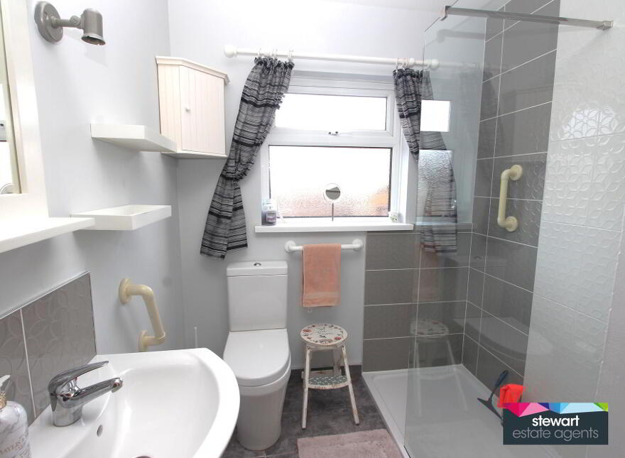 6 Beechwood Gardens, Moira, BT67 0LB