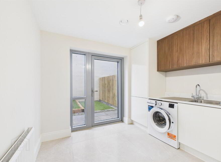 1 Priory Gate, Holywood, BT18 0FF