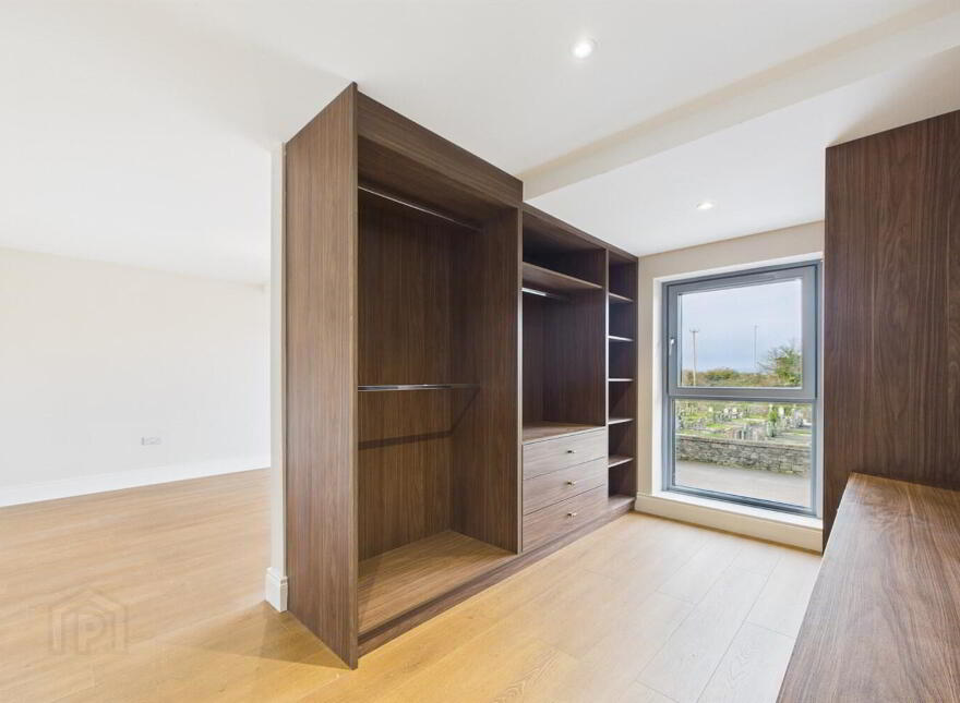 1 Priory Gate, Holywood, BT18 0FF