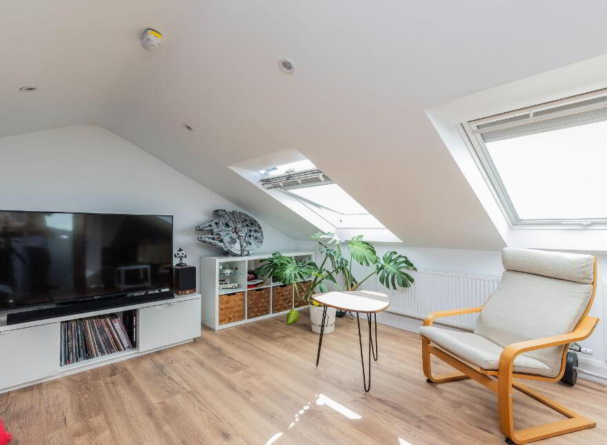 4 Castleland Park Avenue, Balbriggan, K32E938