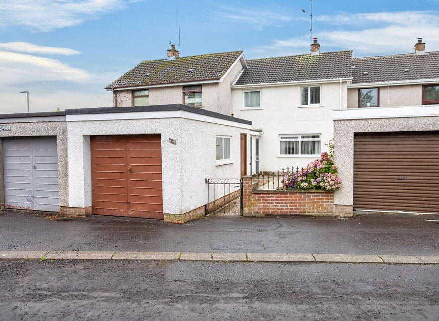 2 Meadowside, Antrim, BT41 4HD