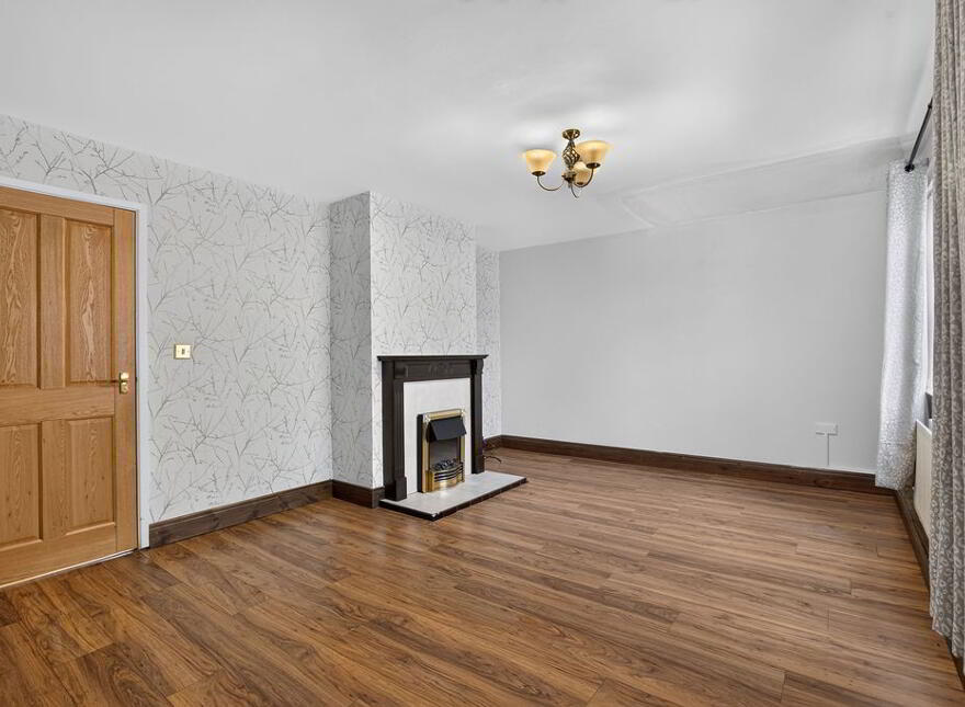 2 Meadowside, Antrim, BT41 4HD