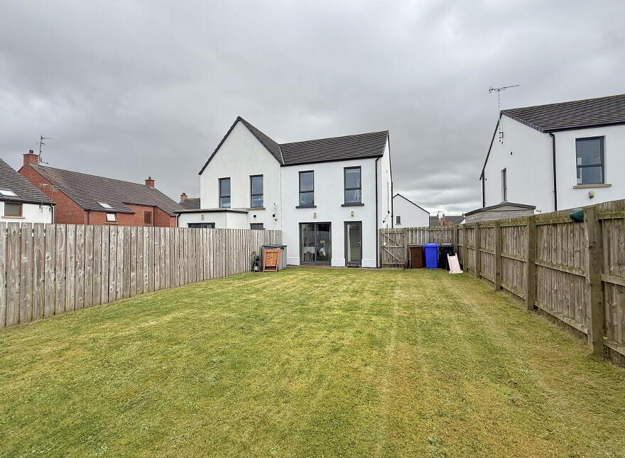 14 Galvally Close, Portstewart, BT55 7TZ
