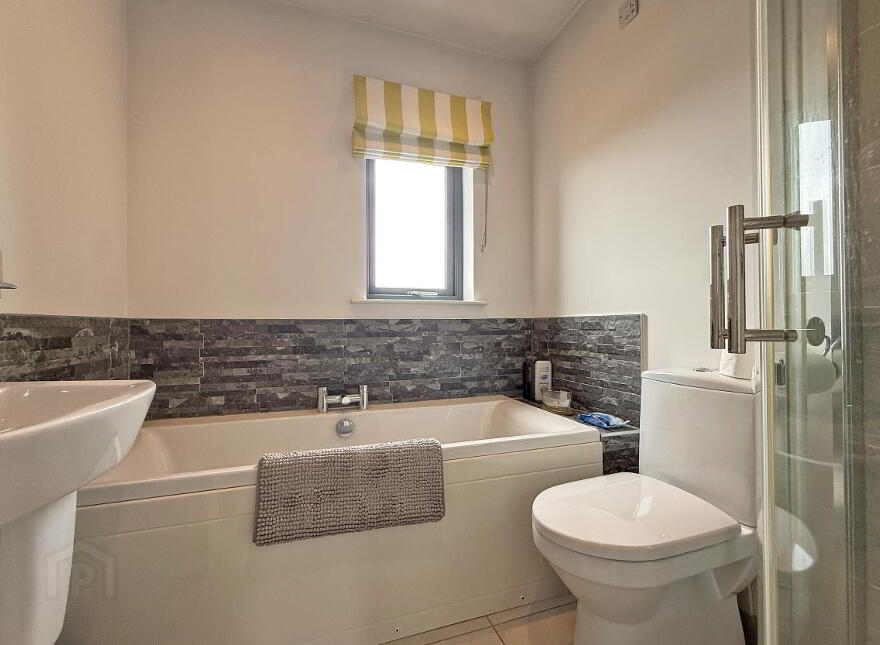14 Galvally Close, Portstewart, BT55 7TZ