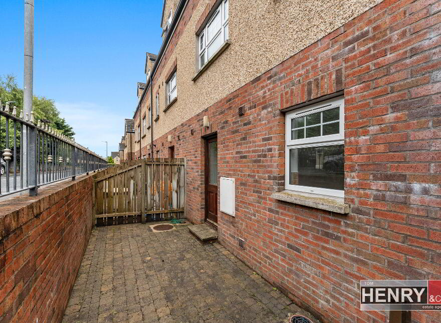 9 Cherrytree Court, Cunninghams Lane, Dungannon, BT71 6PN