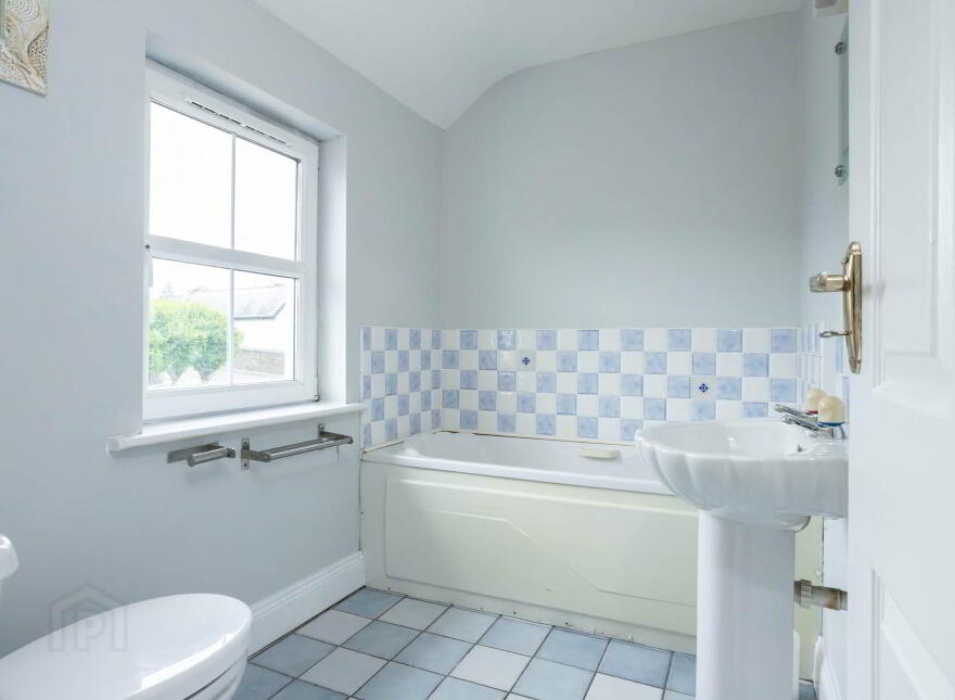 6 The Courtyard, Baltimore, P81V578
