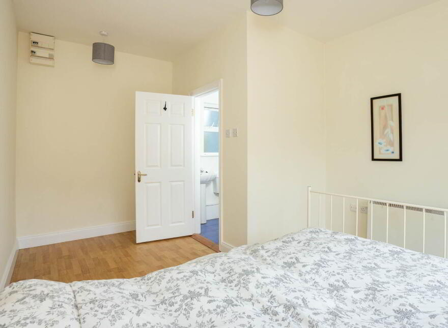 6 The Courtyard, Baltimore, P81V578