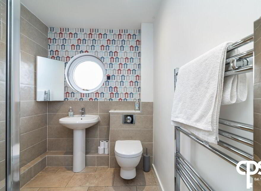 77 Maryville Street, Belfast, BT7 1AE