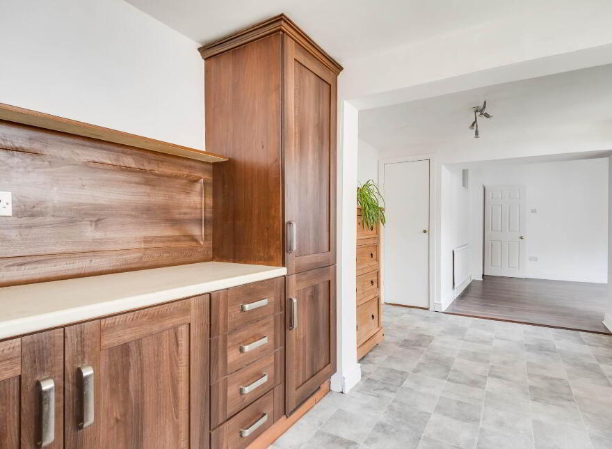 38 Forthill Road, Enniskillen, BT74 6AW