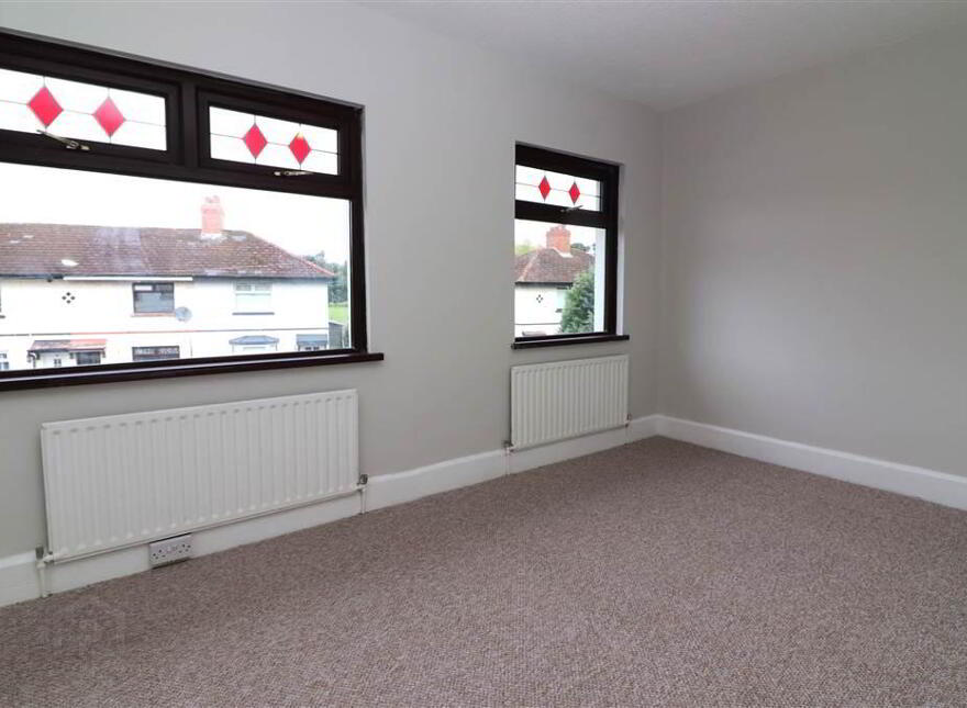 8 Delacherois Avenue, Grand Street, Lisburn, BT27 4TR