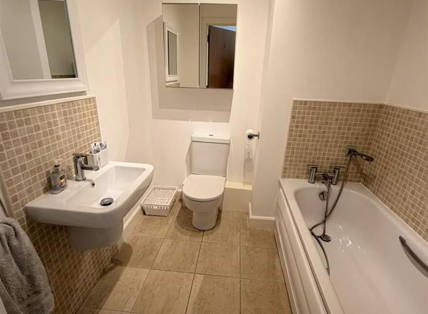 Apartment 21 35 The Hull Building, Annadale Crescent, Belfast, BT7 3NE