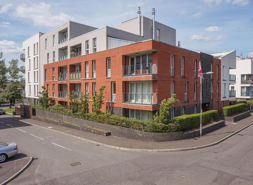 Apartment 21 35 The Hull Building, Annadale Crescent, Belfast, BT7 3NE