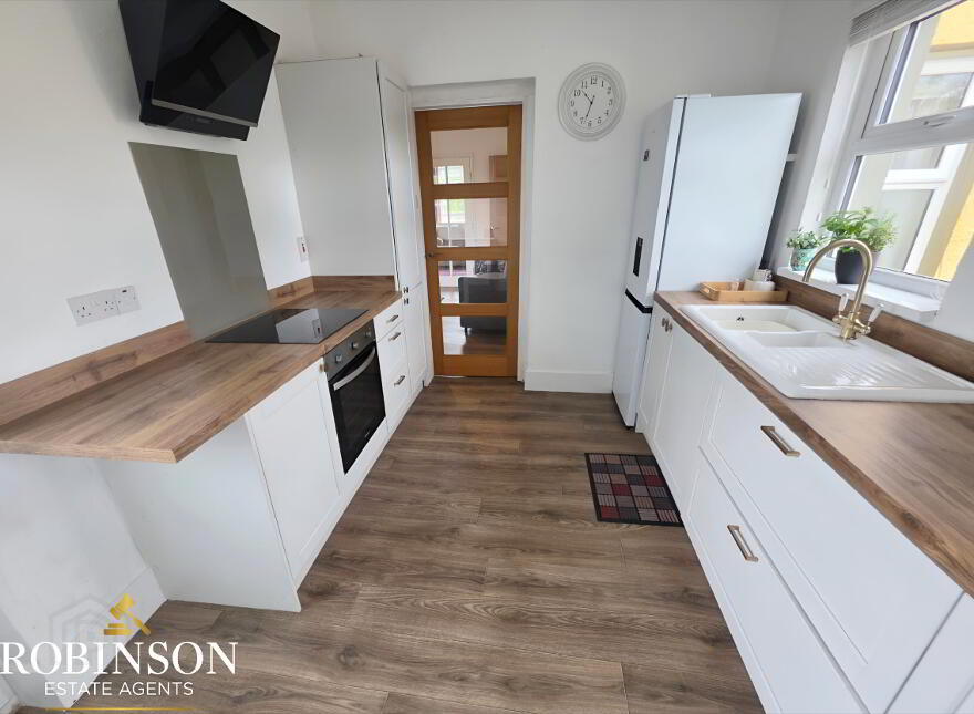 2 Bedroom House, Fanmore, Falcarragh, F92W5P1