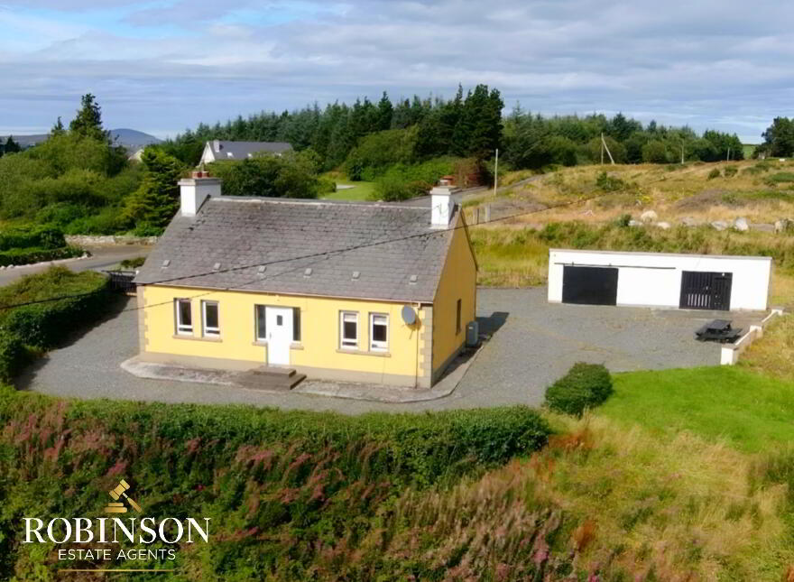 2 Bedroom House, Fanmore, Falcarragh, F92W5P1