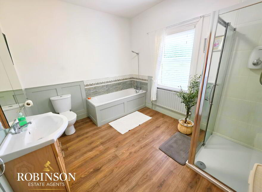 2 Bedroom House, Fanmore, Falcarragh, F92W5P1