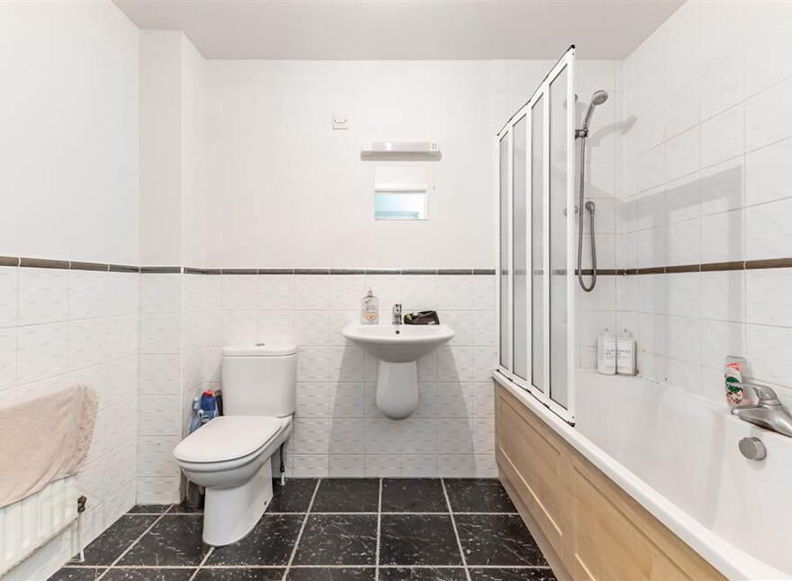 Apt 9, 152 Malone Avenue, Malone, Belfast, BT9 6ET