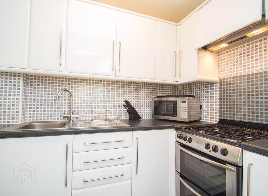 14 Wardlaw Street, Edinburgh, EH11 1TR