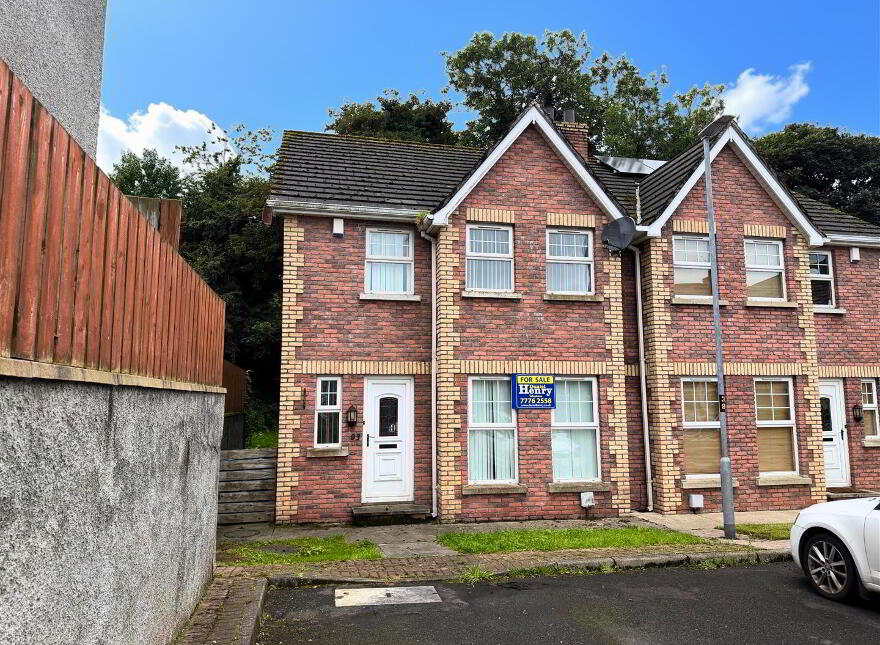 93 Briar Hill, Greysteel, Derry / Londonderry, BT47 3DE