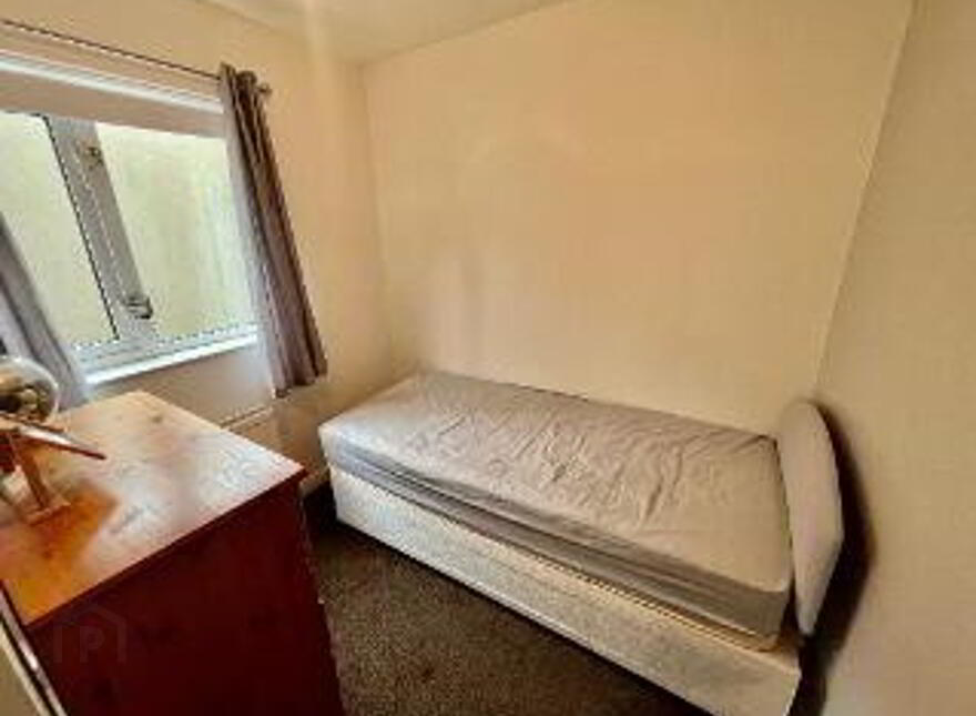 55 The Mount, Belfast, BT5 4NB