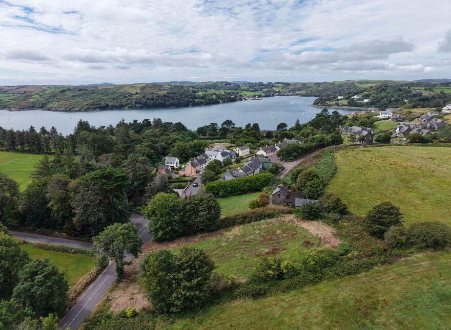 Rushanes, Glandore