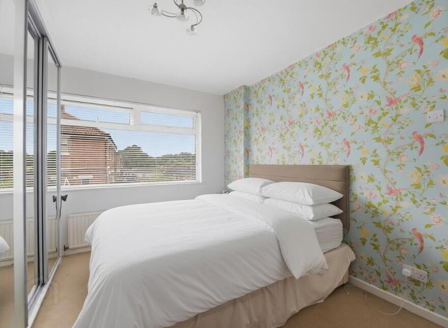 17 Garnerville Gardens, Belfast, BT4 2PA