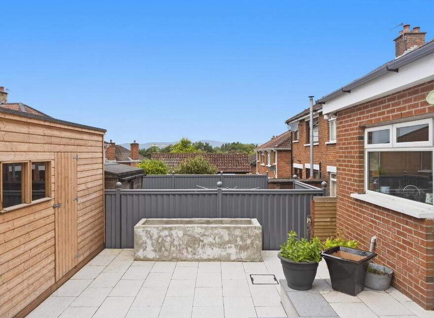 17 Garnerville Gardens, Belfast, BT4 2PA