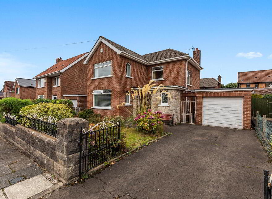 9 Schomberg Park, Belfast, BT4 2HH