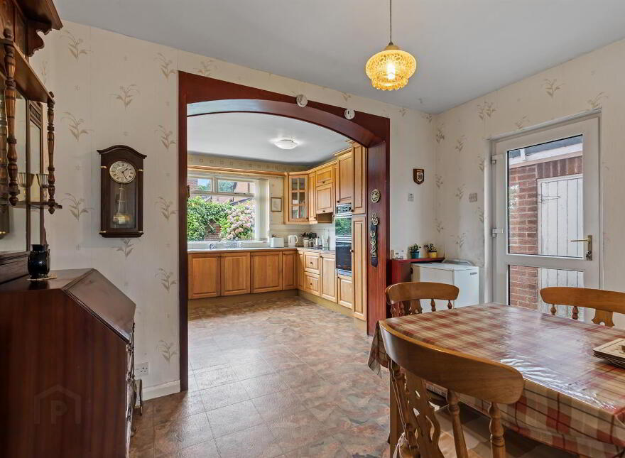 9 Schomberg Park, Belfast, BT4 2HH