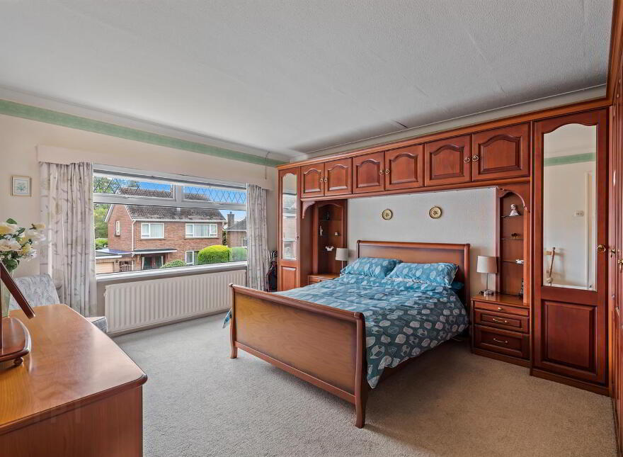 9 Schomberg Park, Belfast, BT4 2HH