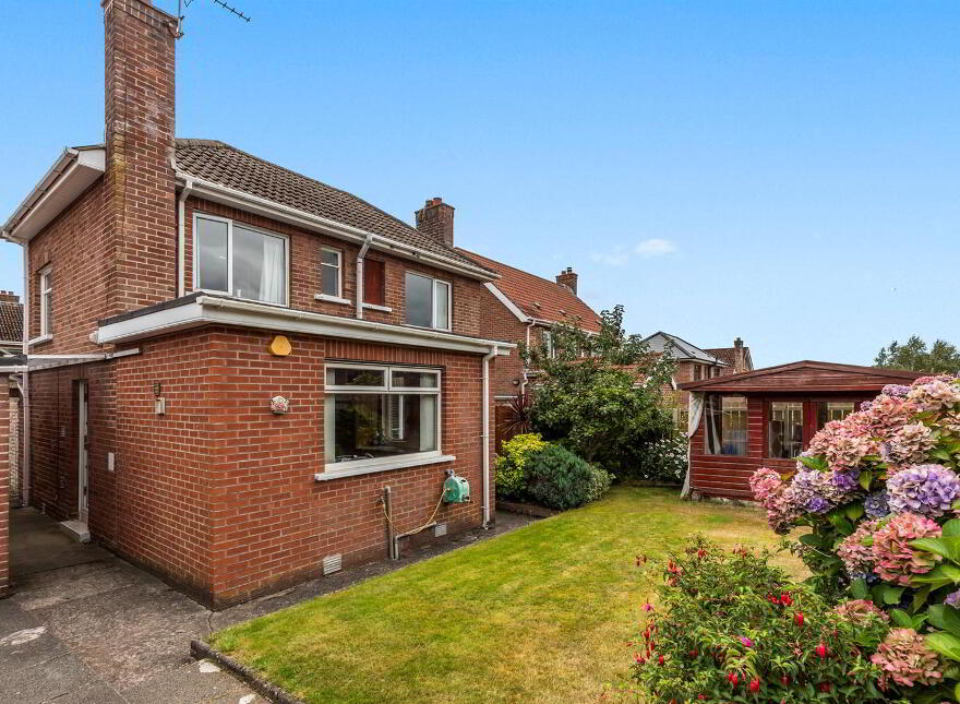 9 Schomberg Park, Belfast, BT4 2HH