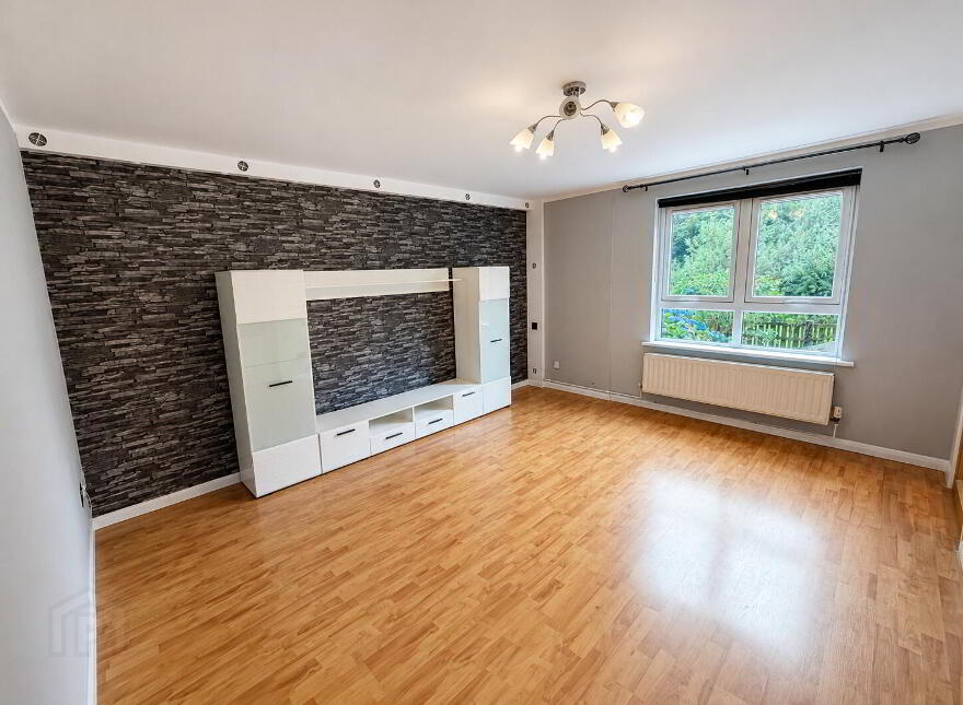 60 Lagan Walk, Lisburn, BT28 1NN
