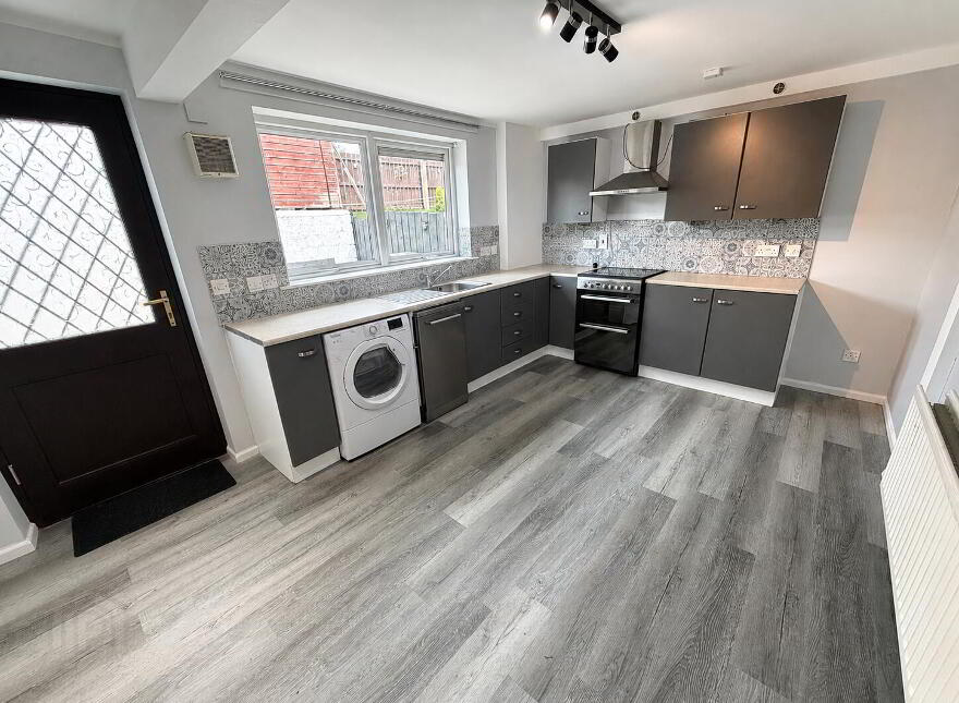 60 Lagan Walk, Lisburn, BT28 1NN