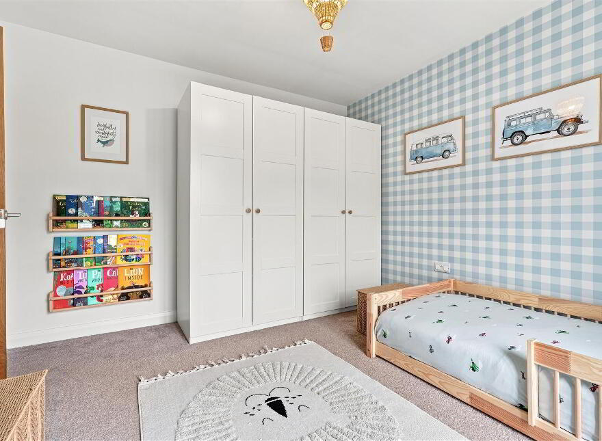 38 Castlegate, Galgorm, Ballymena, BT42 1SD