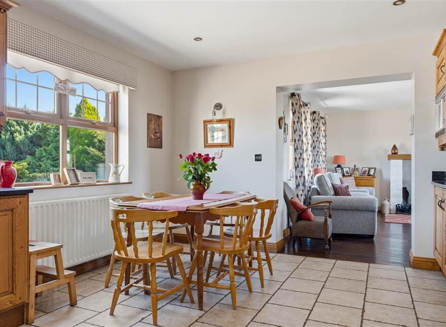 52 Moorfields Road, Ballymena, BT42 3BT