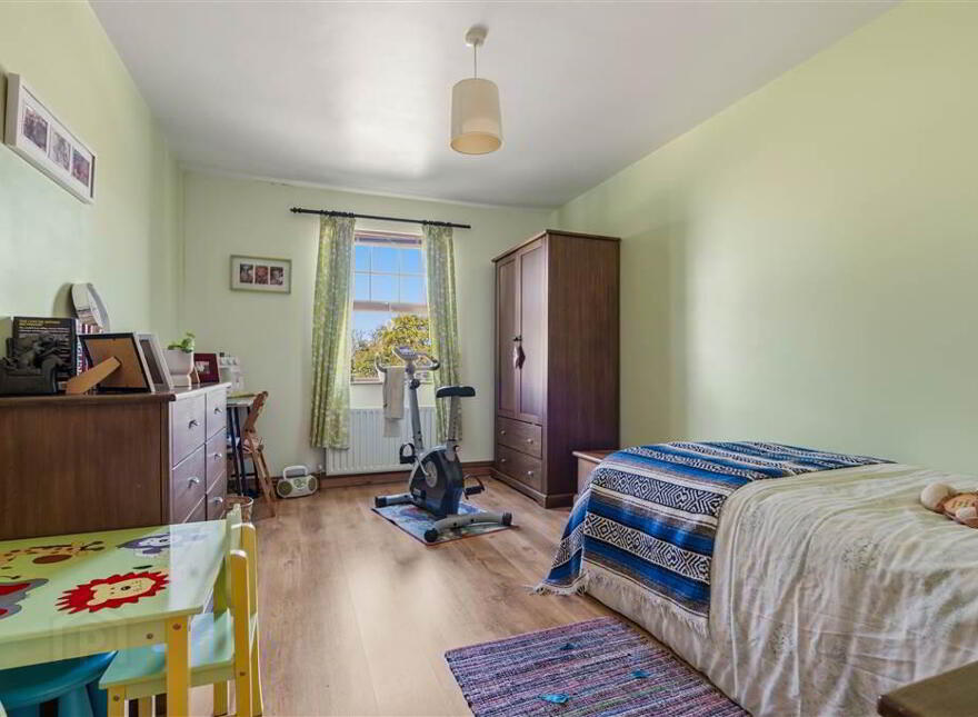 52 Moorfields Road, Ballymena, BT42 3BT