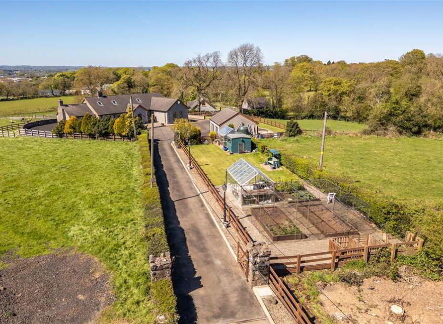 52 Moorfields Road, Ballymena, BT42 3BT