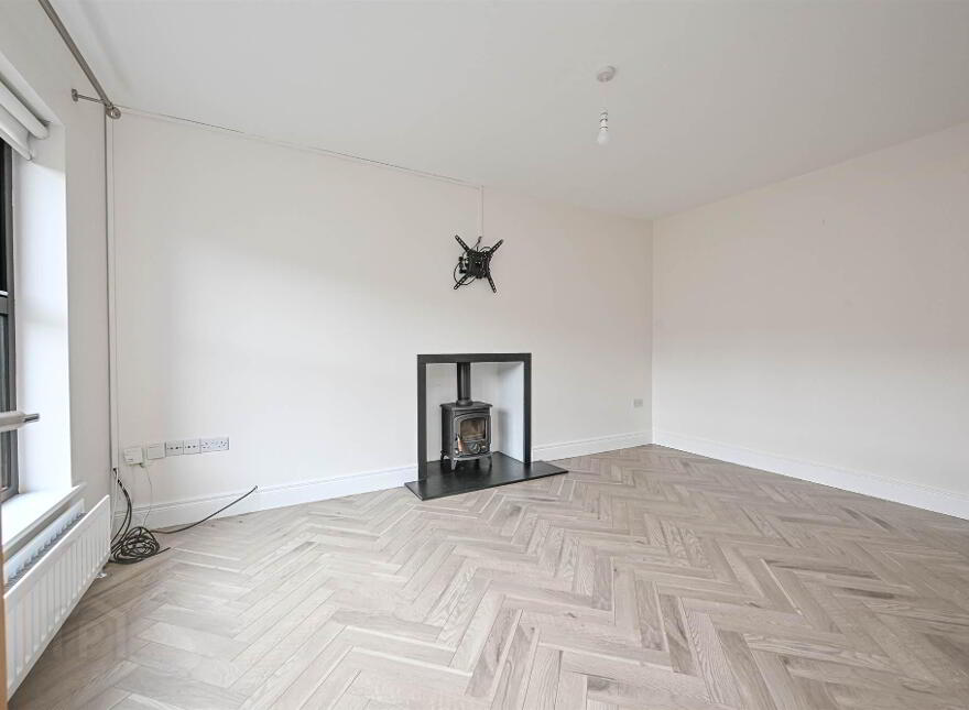 74 Graysfield, Crossgar, BT30 9HG