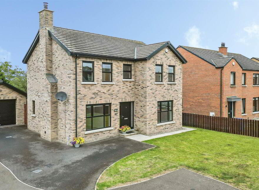 74 Graysfield, Crossgar, BT30 9HG