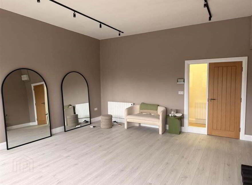 Hilary House- FIRST FLOOR OFFICES, 92 Warren Gardens, Lisburn, BT28 1HW