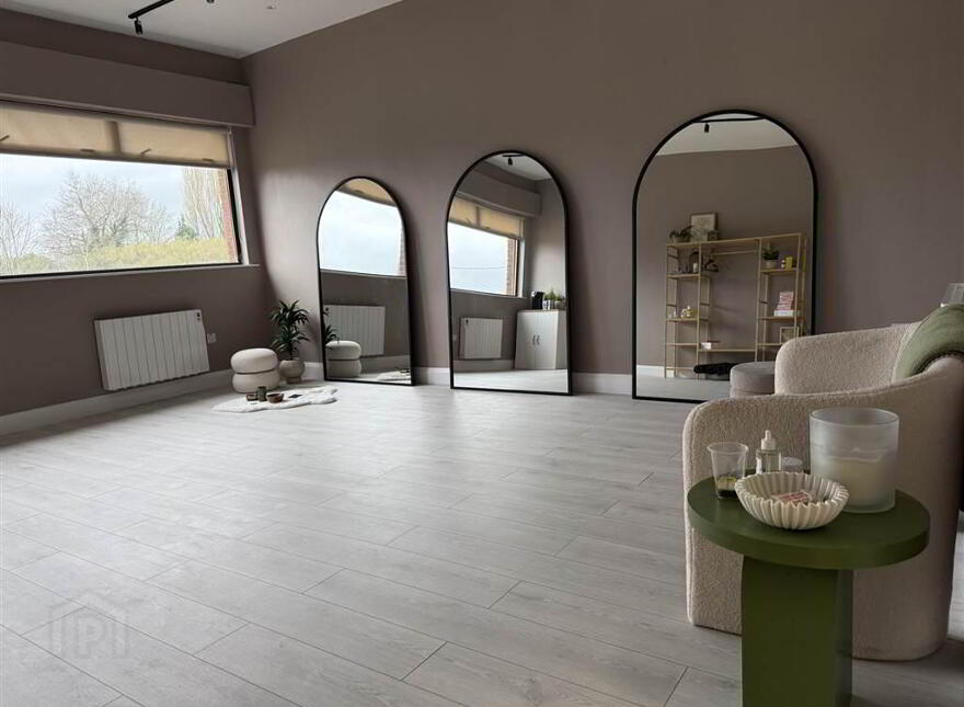 Hilary House- FIRST FLOOR OFFICES, 92 Warren Gardens, Lisburn, BT28 1HW