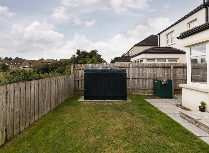 17 Chancellors Court, Diamond Road, Dromore, BT25 1TU
