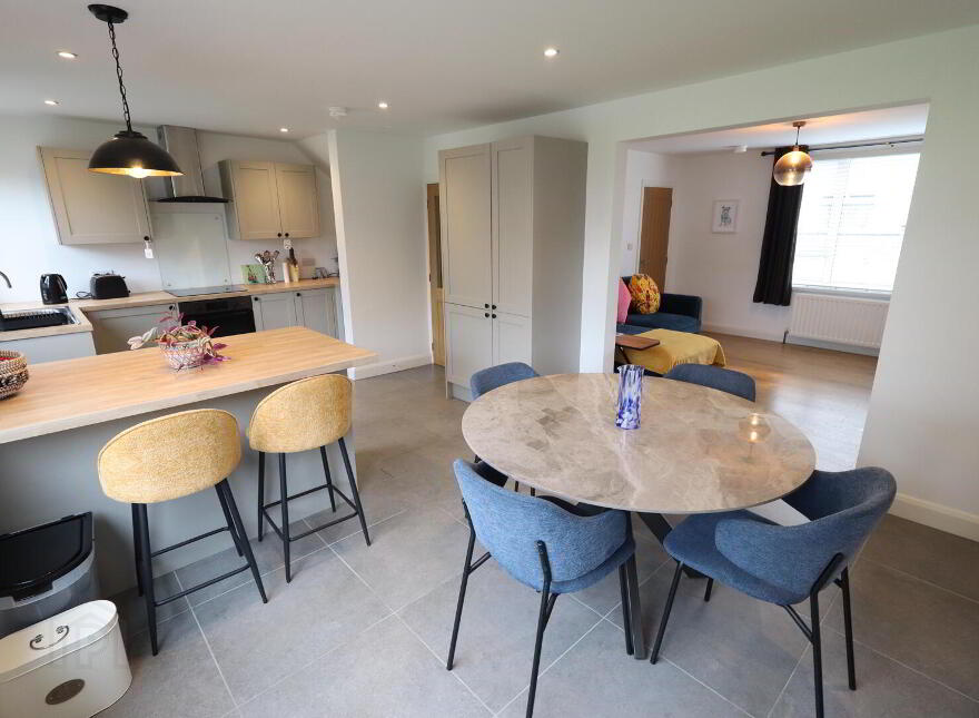 24 Kings Gardens, Newtownabbey, BT37 0DW