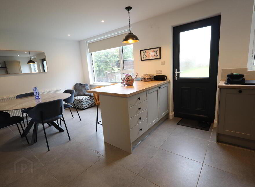 24 Kings Gardens, Newtownabbey, BT37 0DW