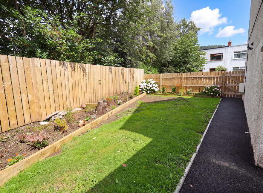 24 Kings Gardens, Newtownabbey, BT37 0DW