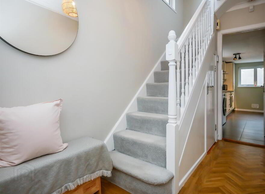 2 Ava Parade, Ormeau, Belfast, BT7 3BU