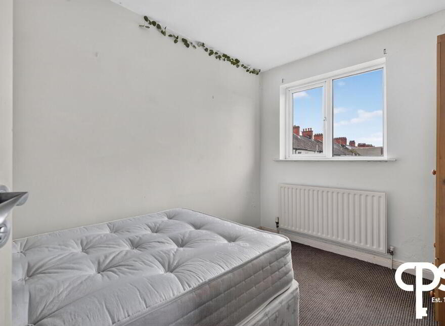 14 Prince Edward Park, Belfast, BT9 5GD